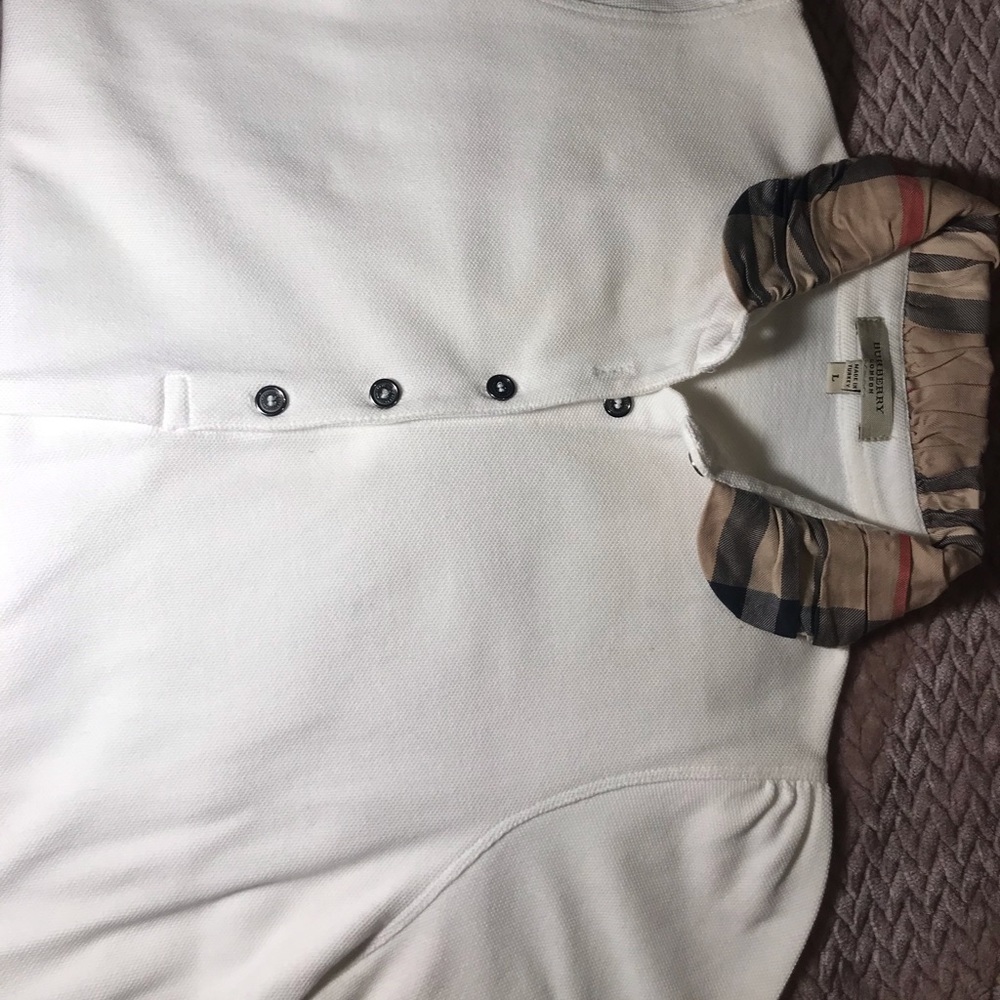 Burberry 👚 blouse